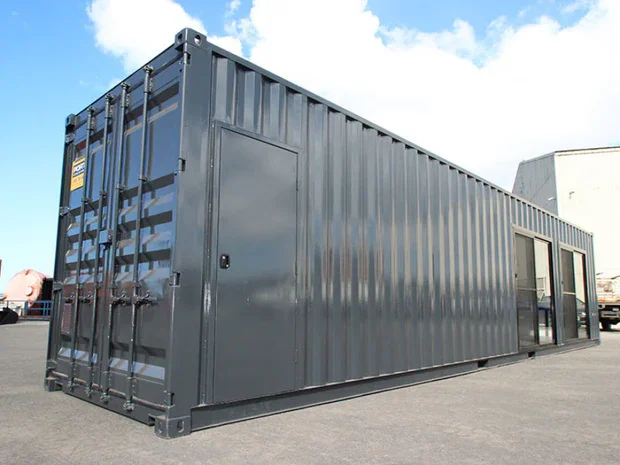 Oficina en contenedor de 40 pies equipada