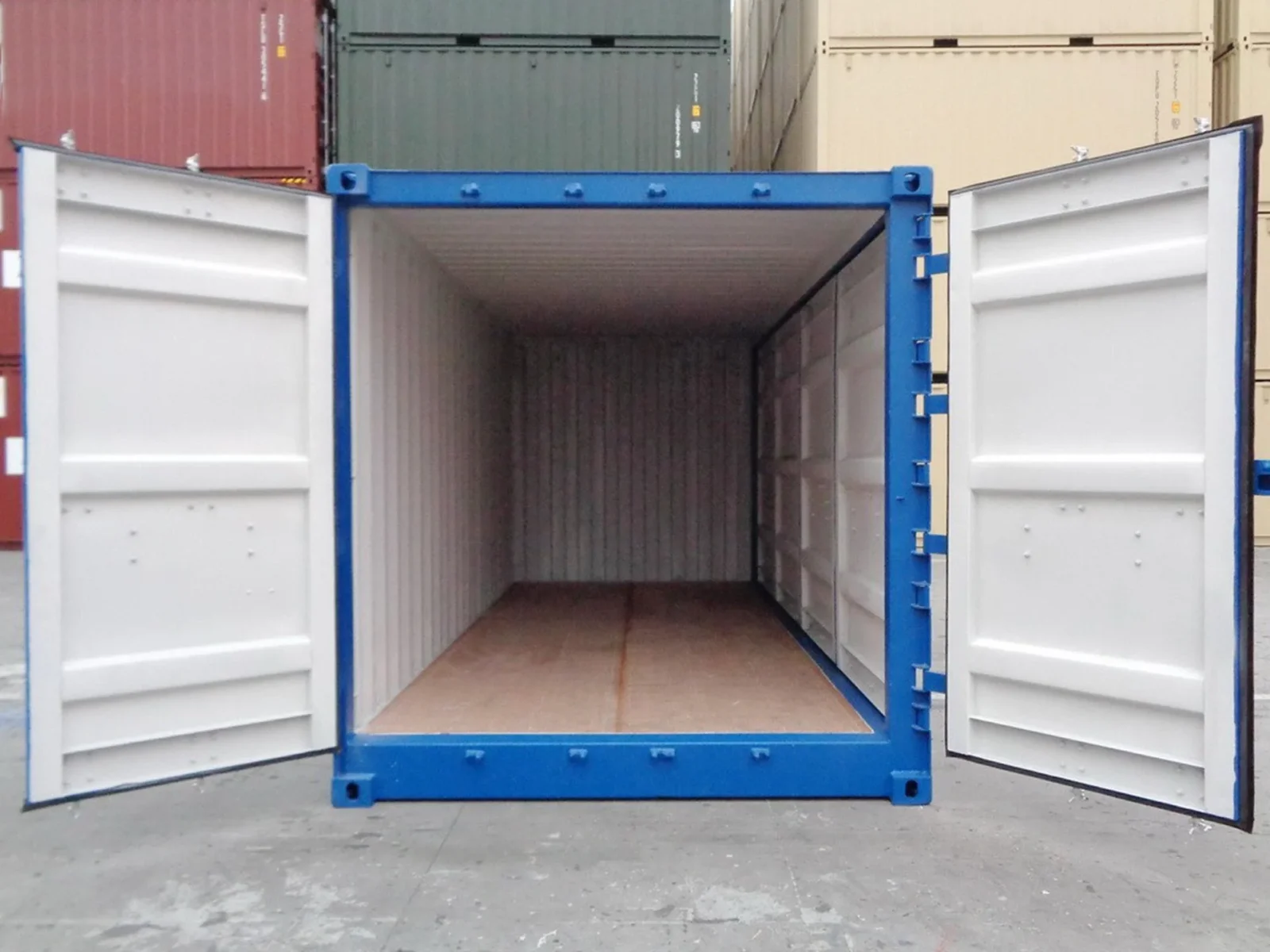 Contenedor 20 pies con apertura lateral