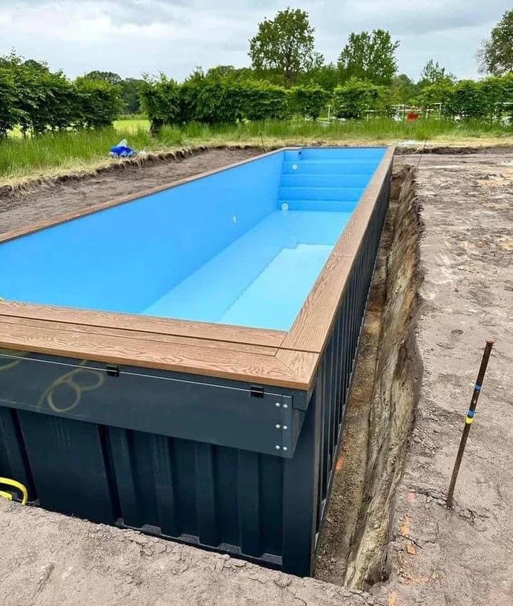 Piscina contenedor de 12 m